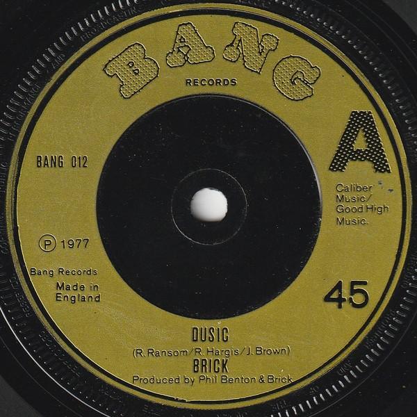 Brick - Dusic