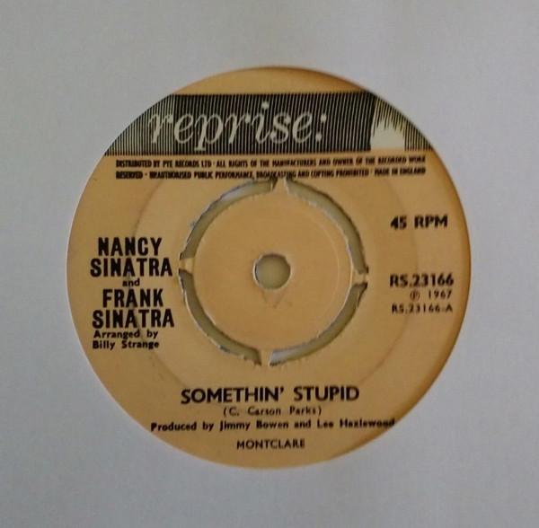 Frank Sinatra, Nancy Sinatra - Somethin' Stupid